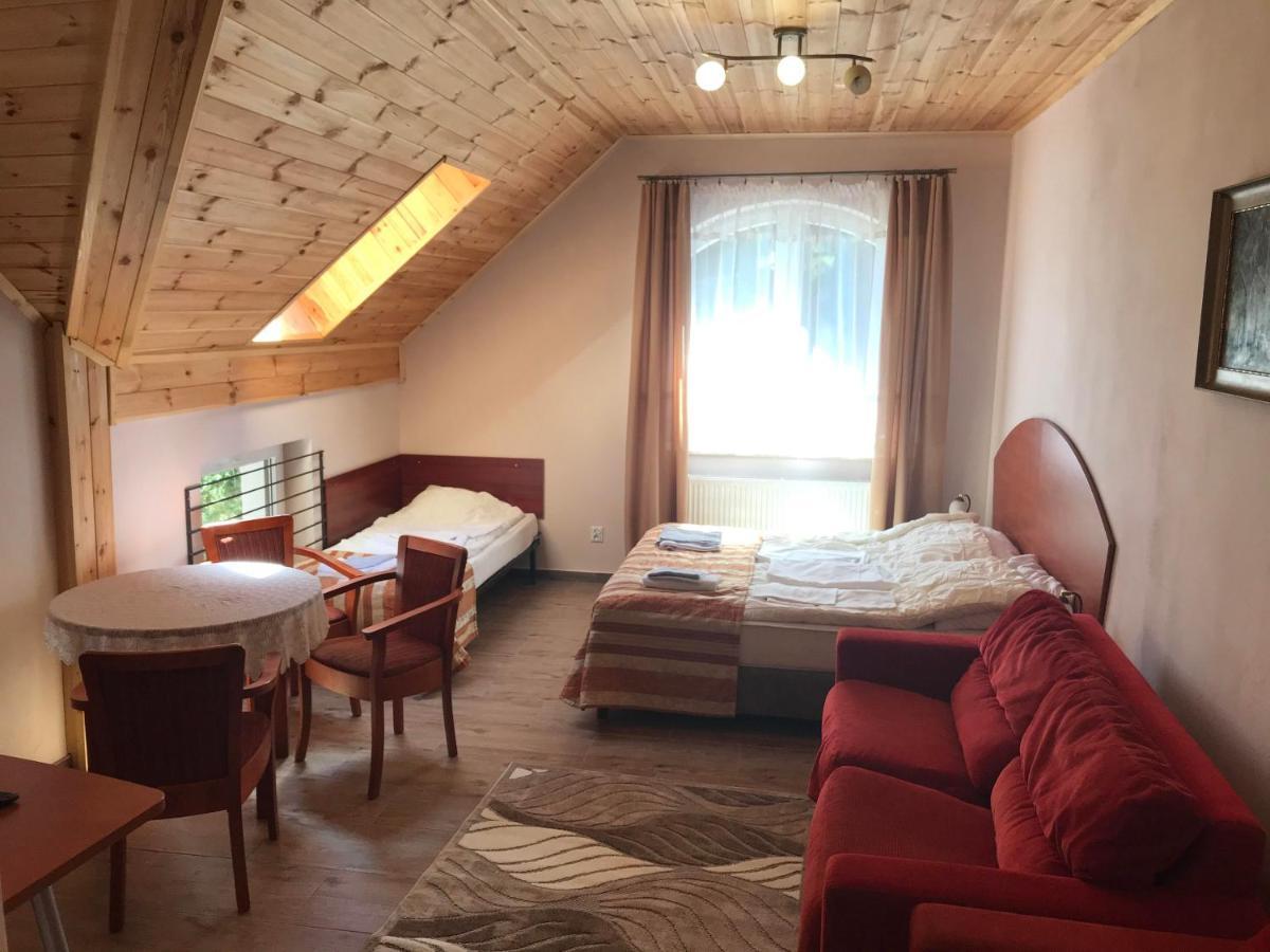 Gosciniec Twoje Mazury Nad Jeziorem Sniardwy Tuz Obok Plazy 新古提 外观 照片